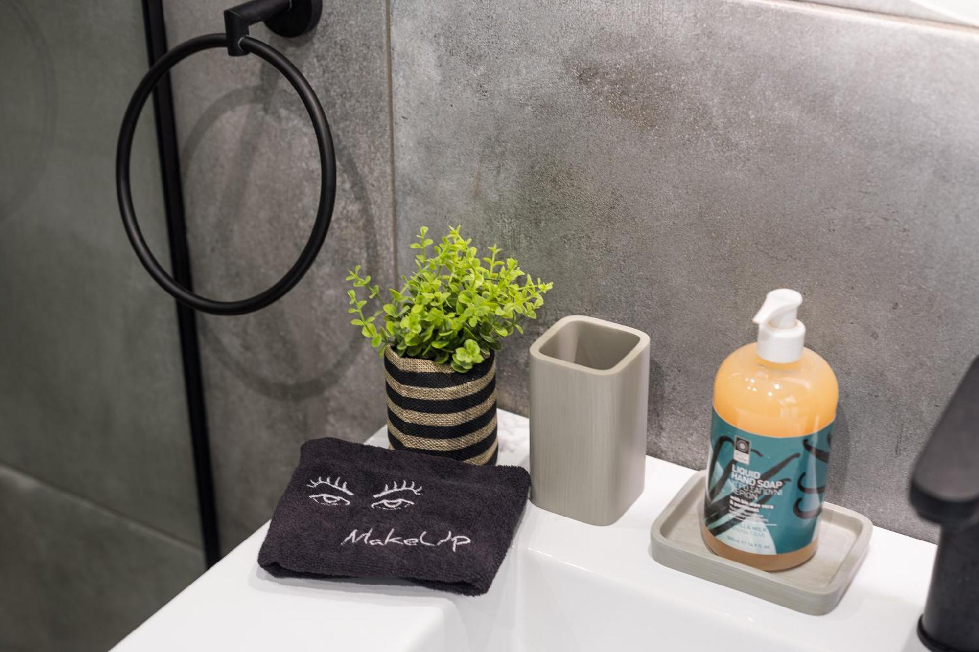 Aeolis Suites アテネ エクステリア 写真