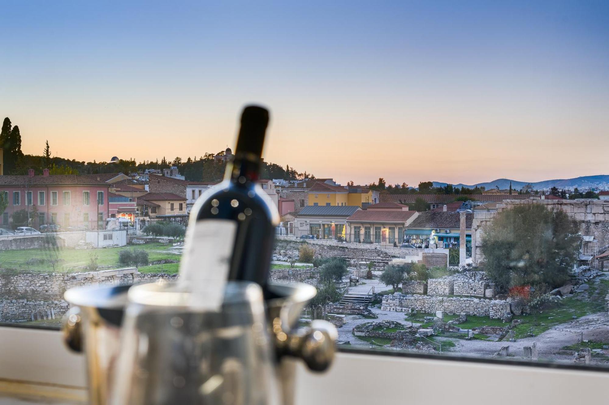 Aeolis Suites アテネ エクステリア 写真